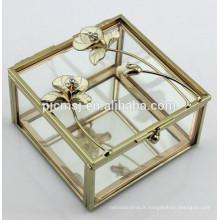 Belle boîte de bijoux en cristal avec rose en métal pour des cadeaux de mariage et des faveurs de décoration
